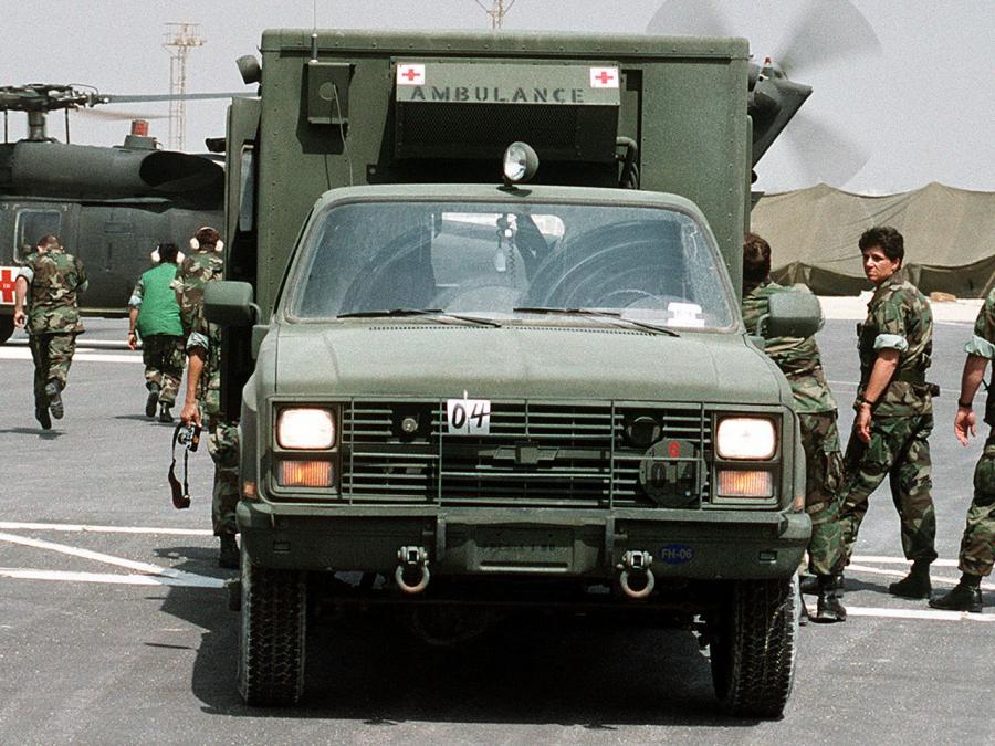  Chevrolet M1010 Ambulance 1983 года  (фото 2 из 3)